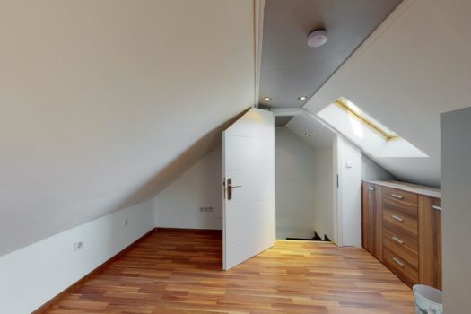 Triplex 4 chambres à louer à Esch-sur-Alzette